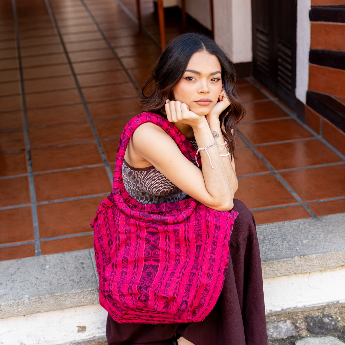 MEDIUM VOYAGER BAG - CORTE - NO. 18318