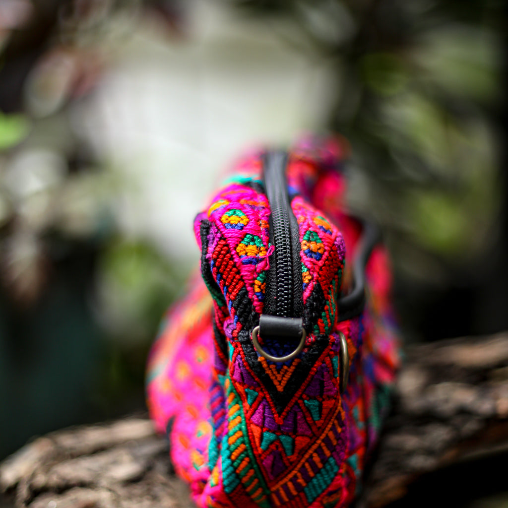 WANDER BAG - OOAK HUIPIL - BLACK - NO. 18529