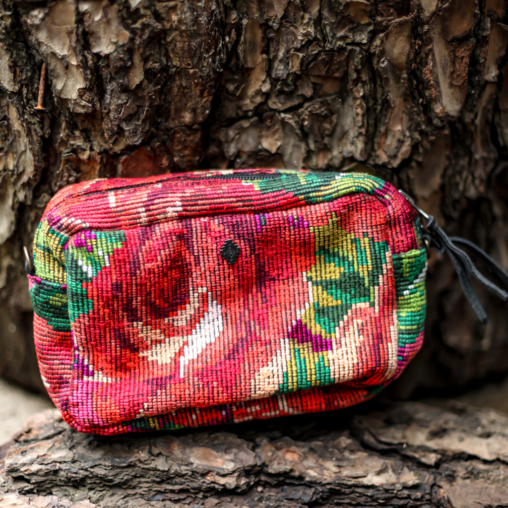 WANDER BAG - OOAK HUIPIL - BLACK - NO. 18528