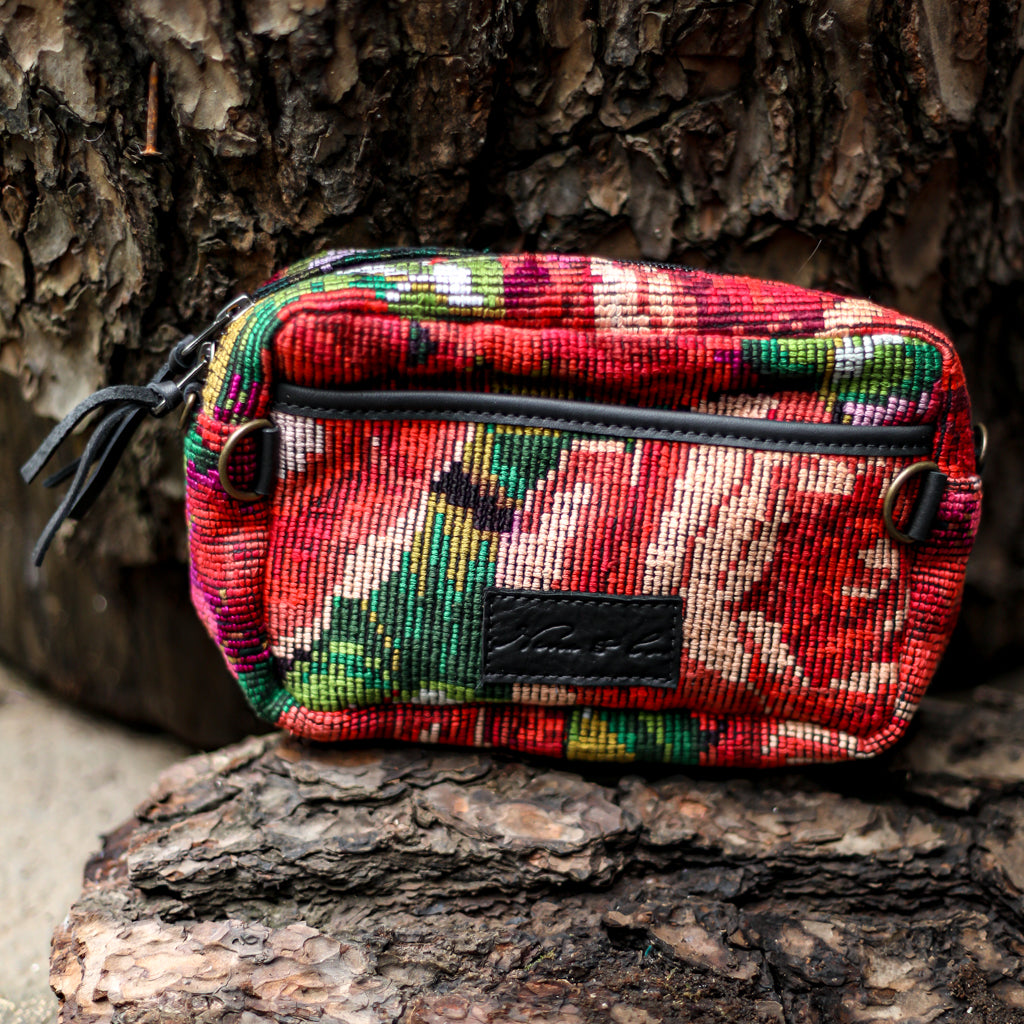 WANDER BAG - OOAK HUIPIL - BLACK - NO. 18528