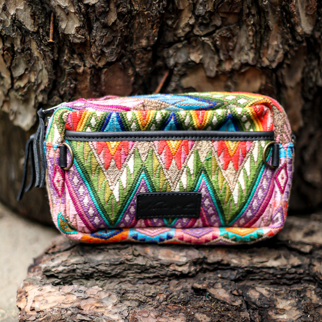 WANDER BAG - OOAK HUIPIL - BLACK - NO. 18526