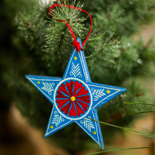 WOODEN STAR ORNAMENT - SMALL