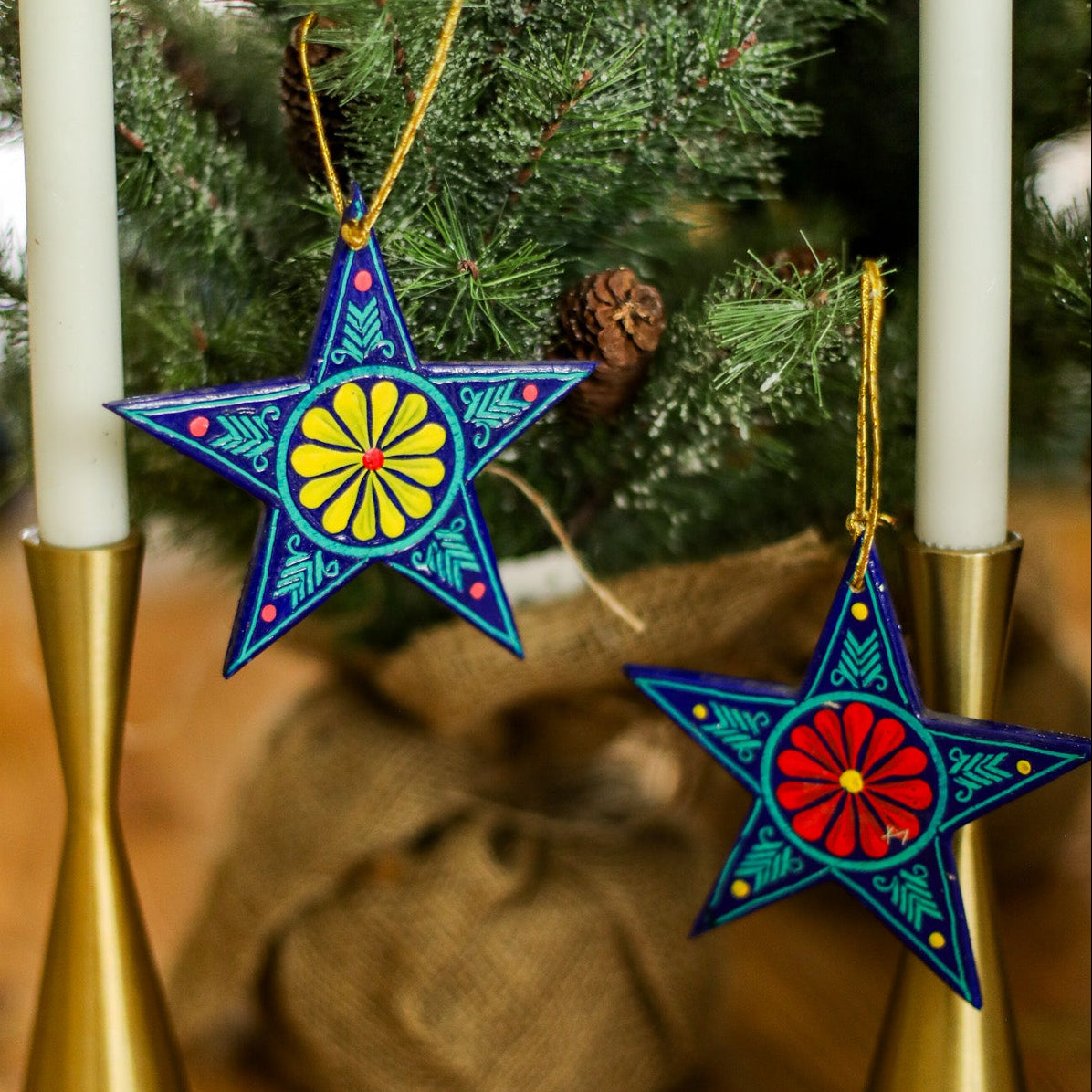 WOODEN STAR ORNAMENT - SMALL