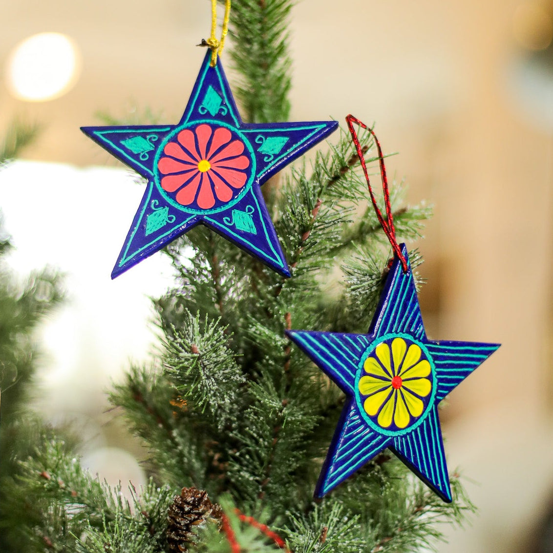 WOODEN STAR ORNAMENT - SMALL