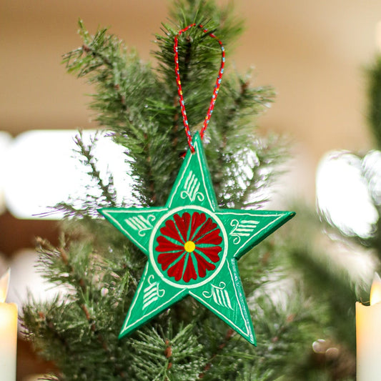 WOODEN STAR ORNAMENT - SMALL