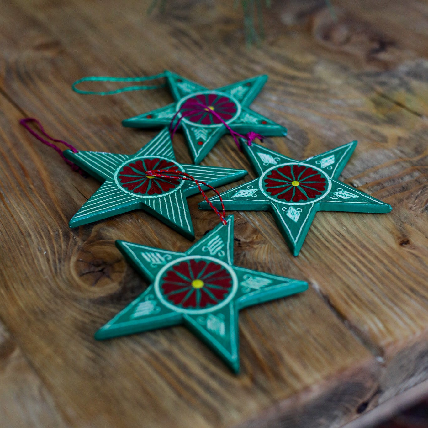 WOODEN STAR ORNAMENT - SMALL