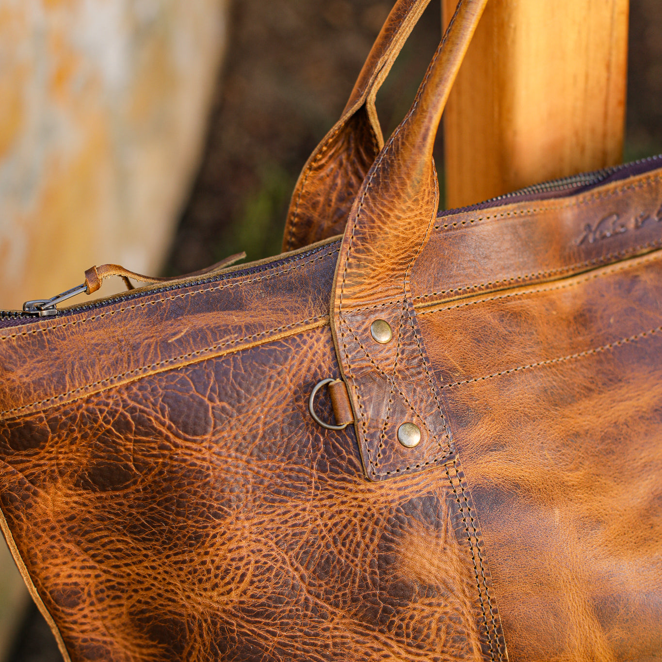 UPDATED PERFECT WEEKENDER - FULL LEATHER - WRANGLER