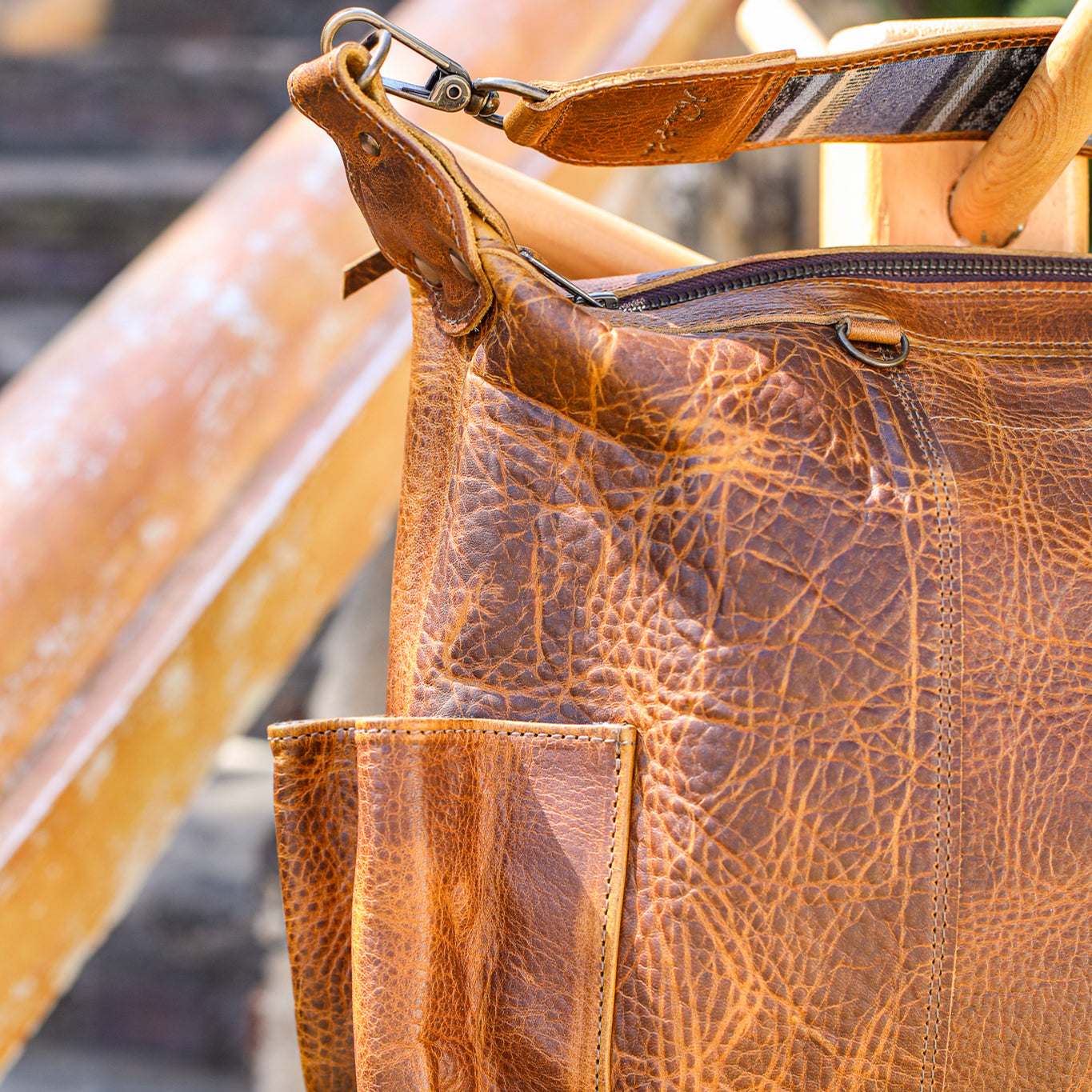 BEATRIZ CONVERTIBLE DAY BAG - FULL LEATHER - WRANGLER