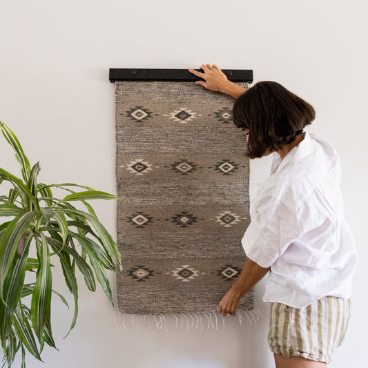 LARGE FORMAT TEXTILE HANGER - 24" - TOP & BOTTOM SET