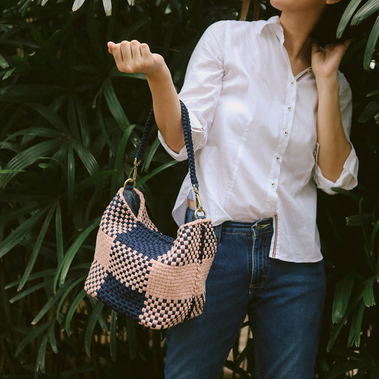 NARRA HOBO BAG - MEDIUM - PHILIPPINES COLLECTION - BLUSH & NAVY