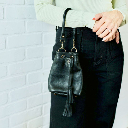 MINI DRAWSTRING BUCKET BAG - FULL LEATHER - BLACK