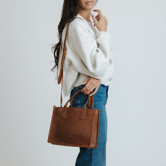 THE MEDIUM PERFECT TRAVEL TOTE - FULL LEATHER COLLECTION - CAFE